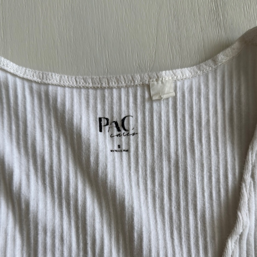 PacSun White Ribbed Crop Top - Picture 2 of 2
